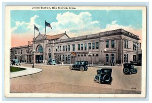 c1920s Cars Scene, Union Station Des Moines Iowa IA Unposted Postcard