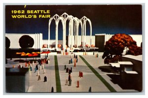 Vintage 1962 Postcard Seattle World's Fair United States Science Pavilion