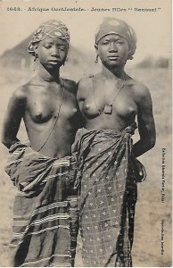 WEST AFRICA ETHNIC NUDE YOUNG GIRLS SAUSSAI BARE BREASTS NAF061