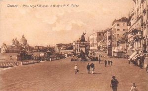 Italy, Venezia, Riva degli Schiavoni e Baeino di S. Marco.