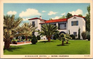 Linen Postcard Bungalow Hotel on Highways 60 and 70 in Blythe, California