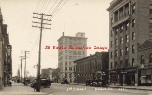 IA, Boone, Iowa, RPPC, 8th Street, Business Section, First National Bank, Photo