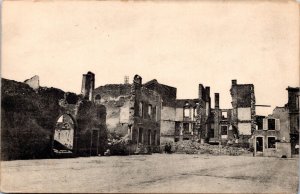 Postcard WWI  - Etain in ruins