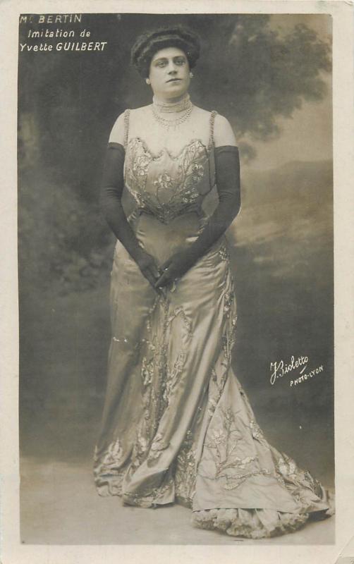 Madame Bertin imitation de Yvette Guilbert dress real photo postcard Lyon France