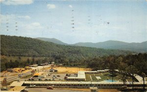 Asheville North Carolina 1958 Postcard Howard Johnson's Motor Lodge Restaurant