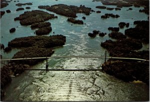 CONTINENTAL SIZE POSTCARD AERIAL VIEW THOUSAND ISLANDS BRIDGE 8c STAMP CANADA