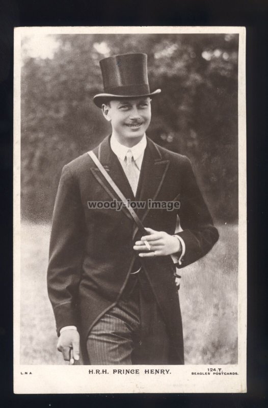 r3650 - Prince Henry of Wales, A Toff at the Races & smoking a ciggy - postcard