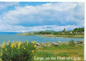 Scotland Postcard - Largs - On The Firth of Clyde- Inverness-shire - Ref 12980A