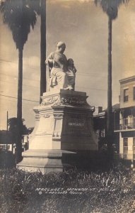 Beautiful Real Photo, RPPC, New Orleans, LA, Margaret Monument, Old Post Card