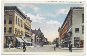 US Unused - Main Street, looking South, Fostoria, Ohio. Great old clean card.