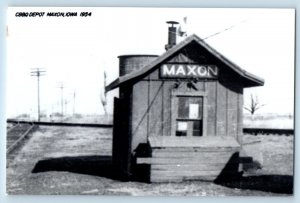 c1954 CB&Q Depot Maxon Iowa IA Railroad Train Depot Station RPPC Photo Postcard