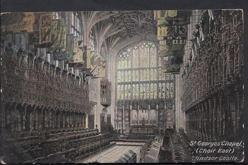 Berkshire Postcard - Choir East, St Georges Chapel, Windsor Castle  RS3423