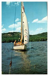 Hiawatha Valley Sailboating