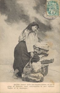 Gypsy Lady With An Instrument Vintage Postcard 03.58