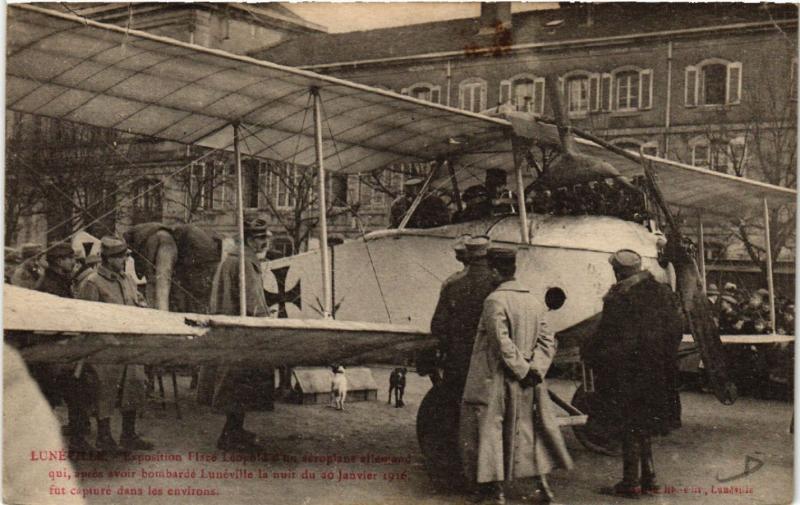 CPA AK Luneville - Lunéville - Exposition Place Léopold d'un aeroplane (484333)