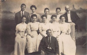 J76/ Old Orchard Beach Maine RPPC Postcard c1910 Studio Family Gather 242