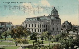GALVESTON, Texas, 1913; Ball High School