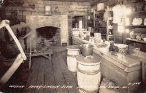 J83/ New Salem Illinois RPPC Postcard c1940s Interior Berry-Lincoln Store  36