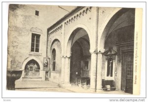 Chiesa di S. Stefano, cortle interno, Bologna, Italy, 10-20s