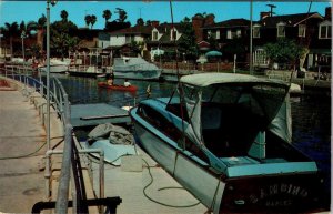 Long Beach, CA California  NAPLES DISTRICT COMMUNITY Homes~Boats~Canals Postcard