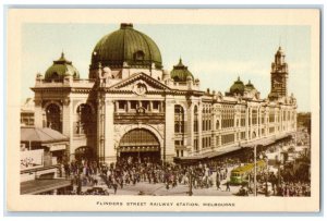 1951 Flinders Street Railway Station Melbourne Australia Vintage Postcard