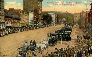 PA - Reading. Reading Fire Dept Parade, Penn Square circa 1900 (crease)