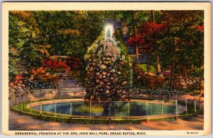 VINTAGE POSTCARD ORNAMENTAL FOUNTAIN AT THE ZOO JOHN BALL PARK GRAND RAPIDS MI