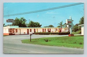Sea Breeze Motel Nokomis Florida FL Chrome Postcard H17