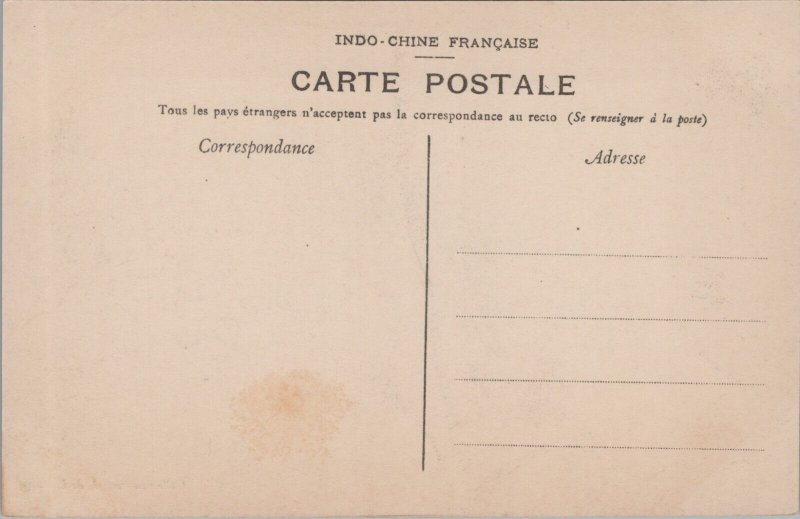 Vietnam Cochinchine Saigon Interieur de Jonques Vintage Postcard  C140