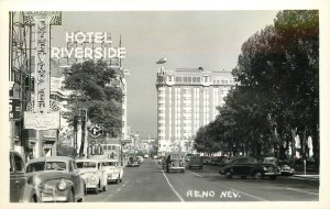 Postcard RPPC Nevada Elko Hotel Riverside automobiles street scene 23-9561