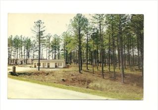 North Carolina Raleigh    Pine Lodge Motor Court