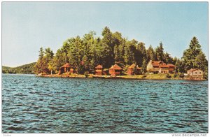 Castle des Pres, Motel and Restaurant, Trois-Rivieres, Quebec, Canada, 40-60s