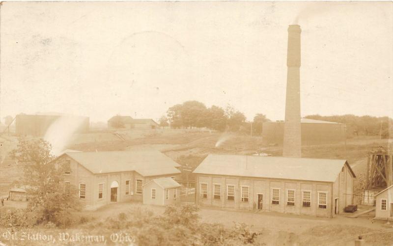 F62/ Wakeman Ohio RPPC Postcard c1910 Oil Station Factory Occupational