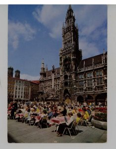 Germany - Munchen (Munich). Marienplatz with City Hall (continental size)