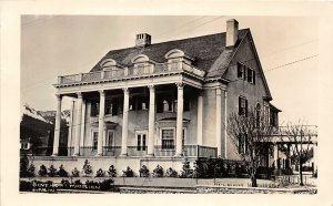 G86/ Juneau Alaska RPPC Postcard c1940s Governors Mansion Home