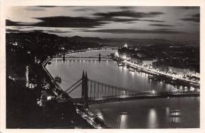 B36181 Budapest View of the town at night  hungary