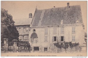 Le Neubourg (Eure), France, 1900-1910s ; Vestige de l'Ancien Chateau