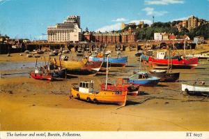 BR66285 burstin folkestone ship bateaux the harbour and motel   uk 14x9cm