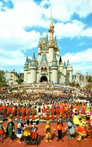 Florida Walt Disney World Cinderella Castle With Mickey Mouse and Cast Of Tho...