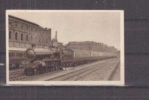 GREAT BRITAIN, DOWN SOUTH WALES EXPRESS TRAIN, near KENSAL GREEN, c1930 ppc.