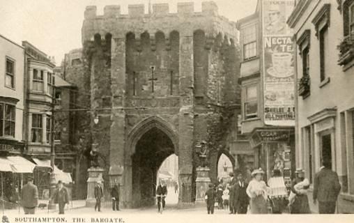 UK - England, Southampton, The Bargate