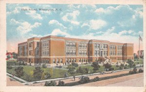 Wilmington North Carolina High School, Exterior, White Border Vintage PC U8908