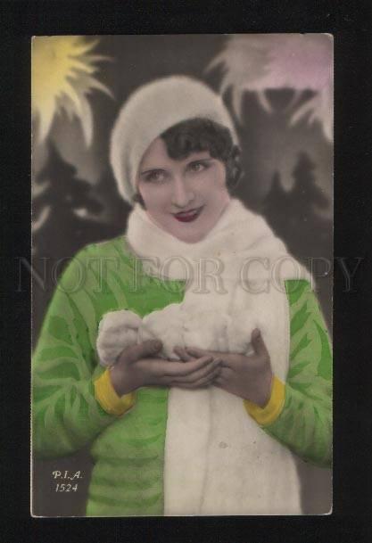 053073 Tinted BELLE Lady w/ SNOWBALLS vintage PHOTO