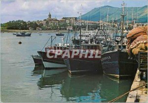 Modern Postcard Frontiere Franco Hendaye Spanish Harbor in Hondarribia Fund (...