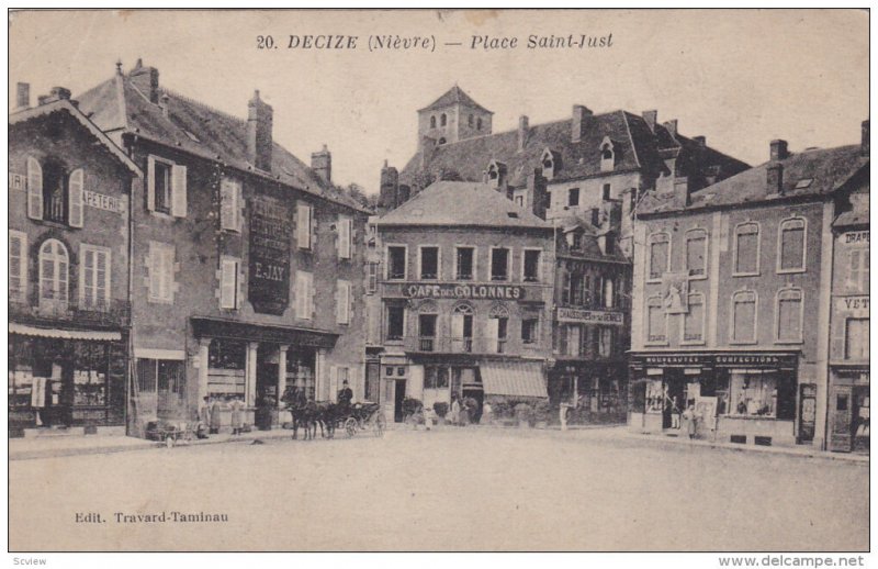 DECIZE , Nièvre , France , 00-10s : Place Saint-Just