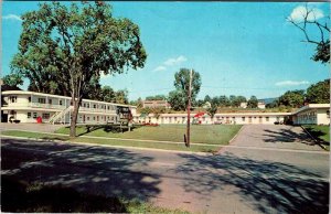 Postcard MOTEL SCENE Rutland Vermont VT AL5502