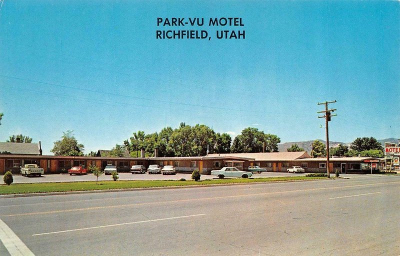 RICHFIELD, Utah~UT   PARK-VU MOTEL  Roadside  SEVIER COUNTY  Chrome Postcard