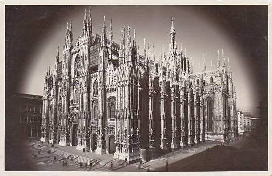 Italy Milano Il Duomo