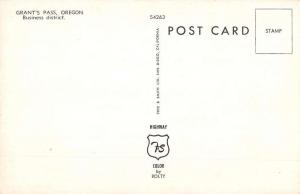 Grants Pass Oregon Business District Street View Vintage Postcard K58634