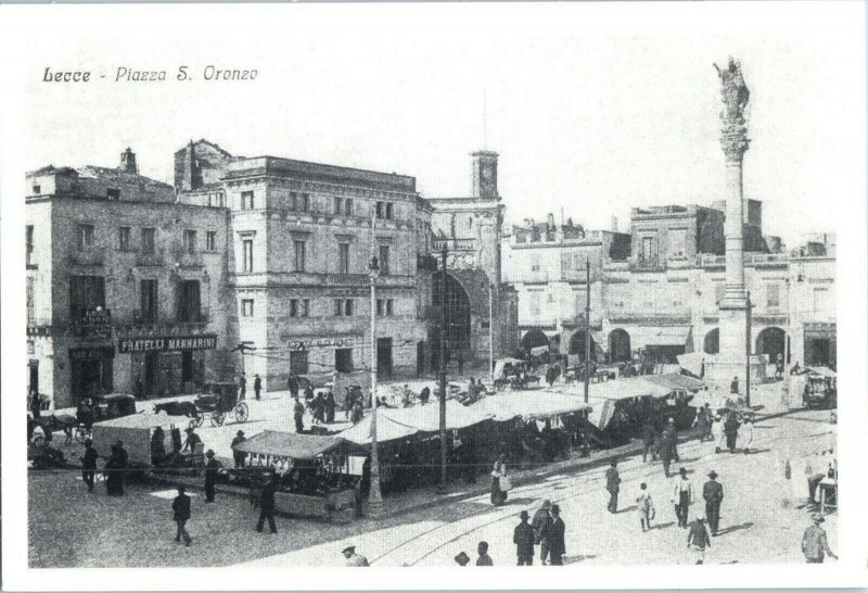 Plaza Piazza Orenzo Lecce Italy Postcard